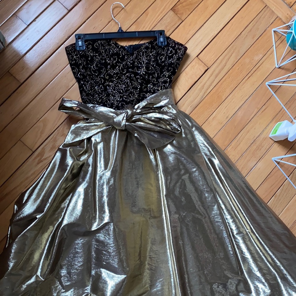 Betsy & adam vintage dress